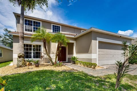 10 Mi to Parks Spacious Kissimmee Home with Lanai! House in Kissimmee