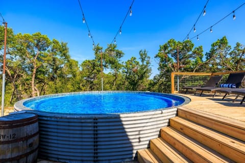 Mystic Hills Ranch House in Canyon Lake