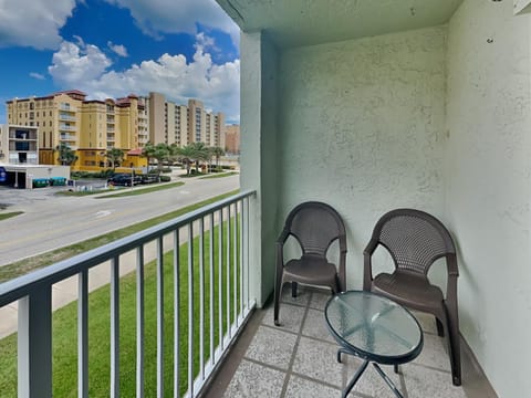 Sunrise At The Resort Apartment in Daytona Beach Shores