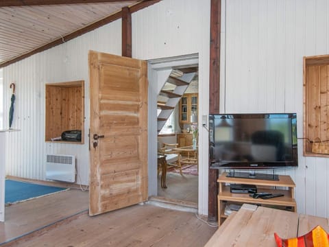 6 person holiday home in Ringk bing Casa in Søndervig