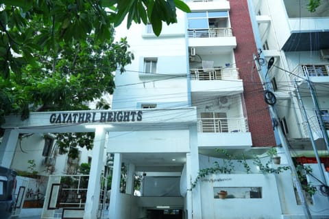 Property building, Day, Neighbourhood, Street view