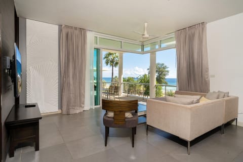 Living room, Sea view