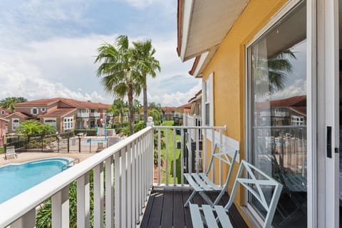 Balcony/Terrace, Pool view