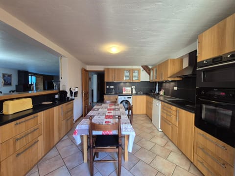 Dining area, stove, kitchen