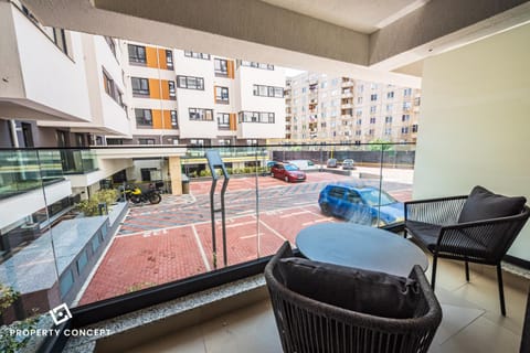 Property building, View (from property/room), Balcony/Terrace