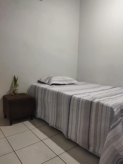 Quarto Casal com Ar no Centro Vacation rental in Imperatriz