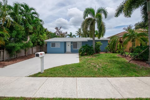 Property building, Natural landscape, Street view