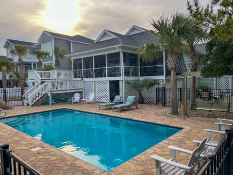 Poppy's Beach House House in Murrells Inlet