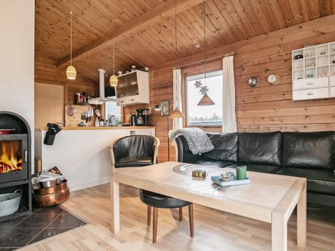 Three-Bedroom Holiday home in Hirtshals 4 House in Hirtshals