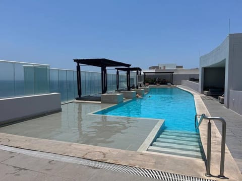 Pool view, Swimming pool