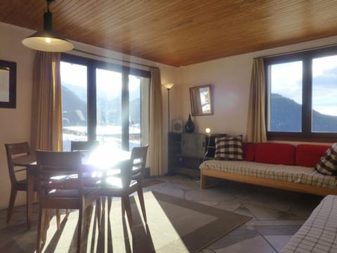 Chalet rustique pour 11 pers, accès direct pistes, animaux admis, Wi-Fi - FR-1-757-126 Chalet in Bellentre