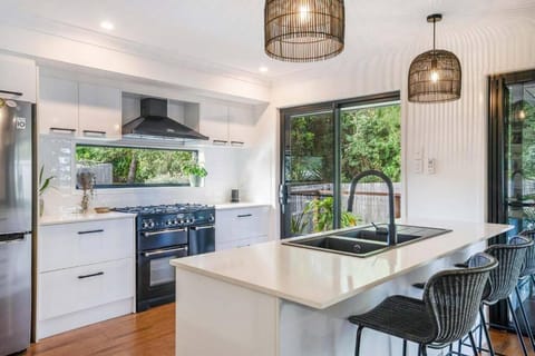 Valley Way House in Lennox Head