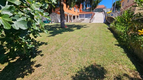 Garden, Balcony/Terrace