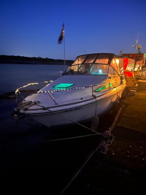 Floatsyerboat Angelegtes Boot in Rochester