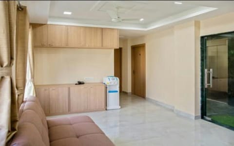 Indus Residency Bed and Breakfast in Kolkata