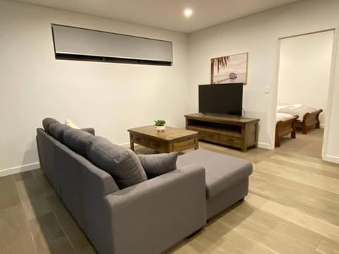 KozyGuru Campsie Brandnew 3 Room Home Parking Apartment in Sydney