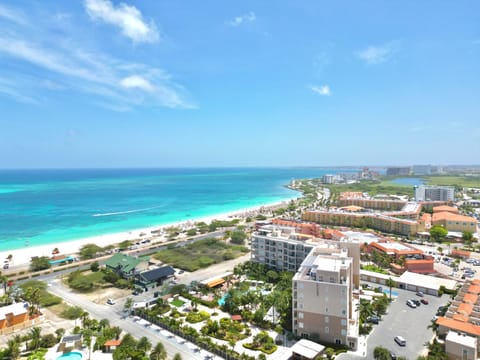 Le Vent Eagle Beach Condos by Bocobay Aruba Apartment hotel in Noord