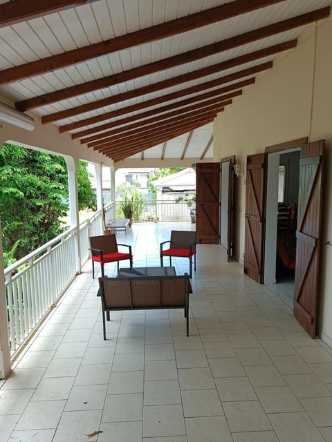 Chez Gilberte Bragelogne House in Guadeloupe