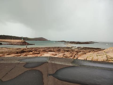 Nearby landmark, Natural landscape, Beach