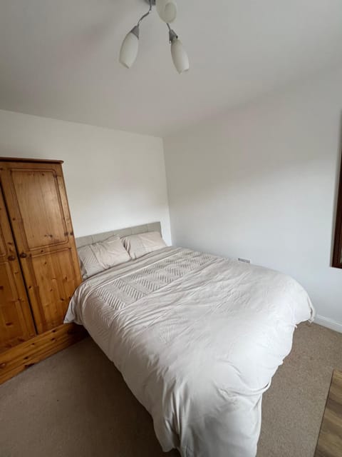 En-suite master near Nottingham city hospital Bed and Breakfast in Nottingham