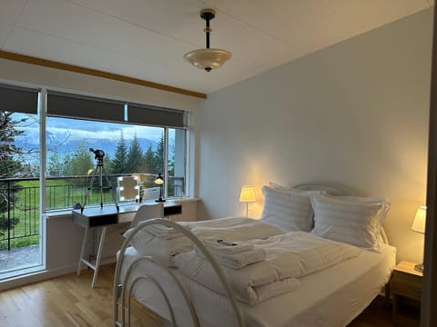 Natural landscape, Bedroom