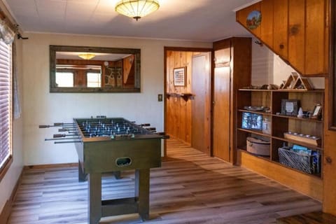 Nature's Bounty Cabin- Explore, Relax, Reconnect home House in Kernville