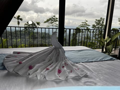 Misty Haven A-Frame Chalet in Gangawatakorale