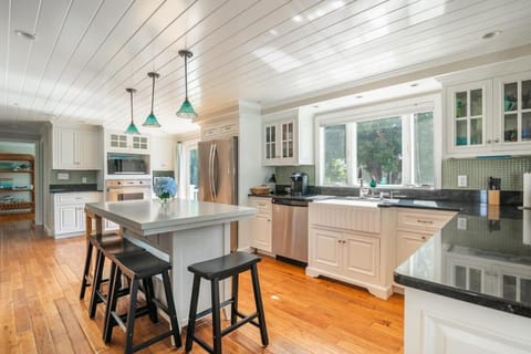 Immaculate Waterfront Beach House home House in West Yarmouth