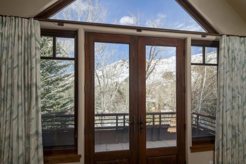 Exclusive Trail Creek Residence In Ketchum House in Ketchum