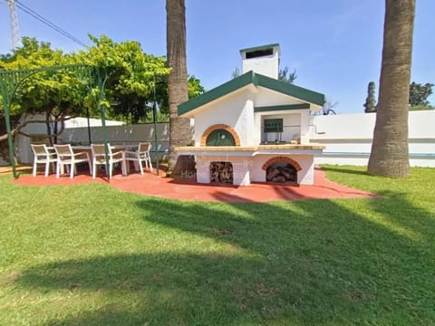 Magnifique Villa avec Piscine a Kantaoui Villa in Tunis