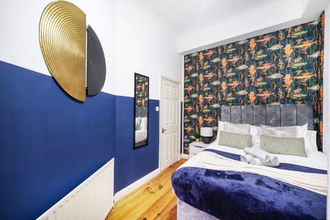 Relaxing Flat in London - Sleeps 6 - Garden Apartment in London Borough of Ealing