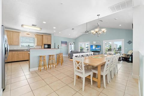 Family Beach House, 4 Bedroom, 3 Bath, Sleeps 14 House in Bonita Springs