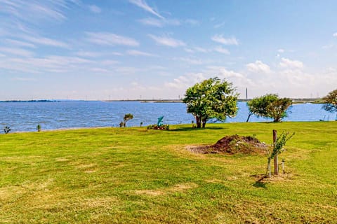 The Baytown Getaway - Guest House House in Channelview