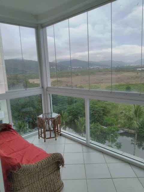 Natural landscape, View (from property/room), Balcony/Terrace, Seating area, Mountain view