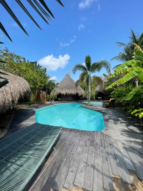 Garden view, Swimming pool, sunbed