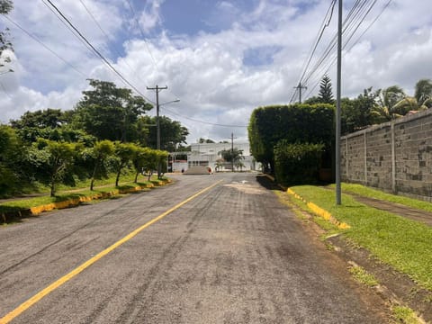 Apartamento con piscina Apartment in Managua