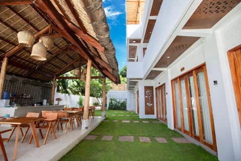 Balcony/Terrace, Dining area