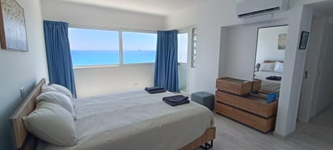 Bed, Natural landscape, Bedroom, Sea view, towels