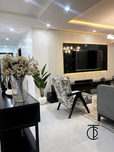 Luxurious 2 bedroom Apartment in Lagos