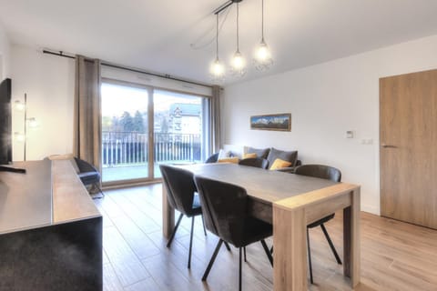 Le 201 - Proche Centre Ville - Ski In - Ski Out Apartment in Les Contamines-Montjoie