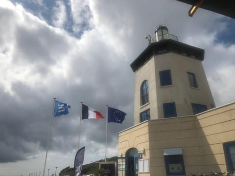 Figure de proue, Les Sables d Olonne, port Bourgenay, Talmont saint Hilaire Apartment in Talmont-Saint-Hilaire