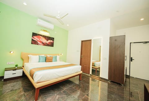 Noble Hotel IMT Bed and Breakfast in Gurugram