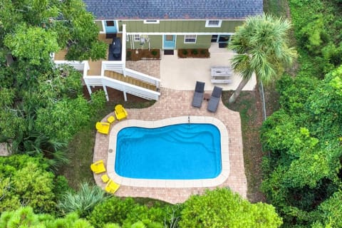 Just Beachy House in Tybee Island