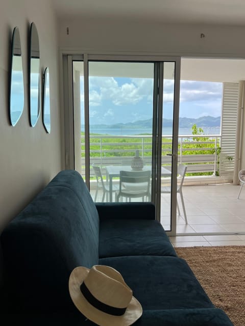 Living room, Sea view