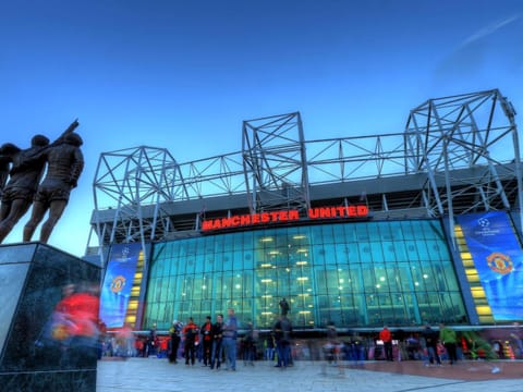 LuxeStay Rooms - Old Trafford Manchester Vacation rental in Stretford