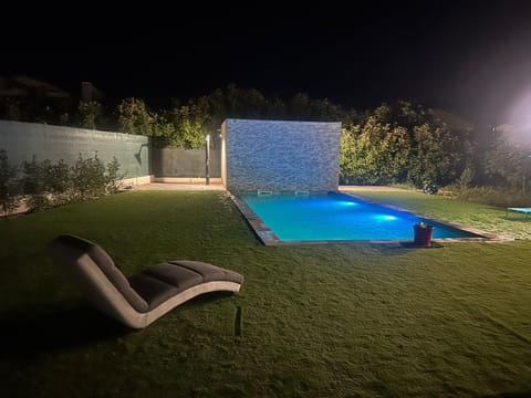 Night, Garden, Garden view, Pool view, sunbed