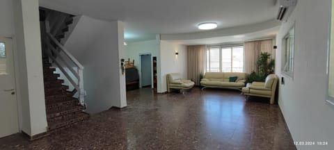 בית עם בריכה פרטית Villa in Haifa District