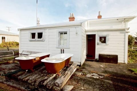 Ride on at Railway Row Historic Cottage House in Ohakune