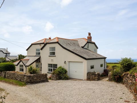 Merlins Cottage House in Tintagel