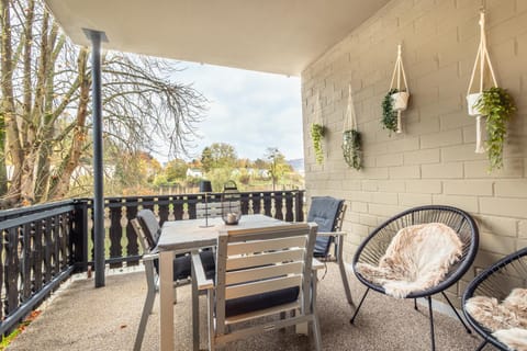 Balcony/Terrace, River view